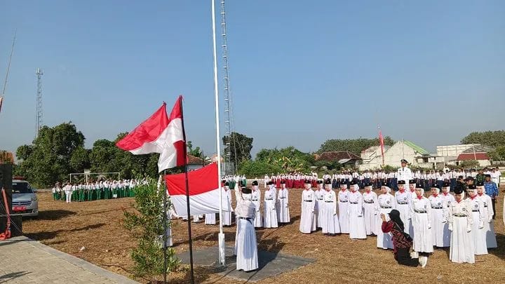 UPACARA HUT RI KE-80